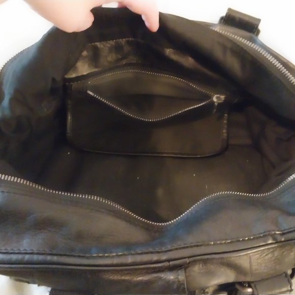 SOLD/ Chloe black leather Betty handbag - Picture 10 of 16